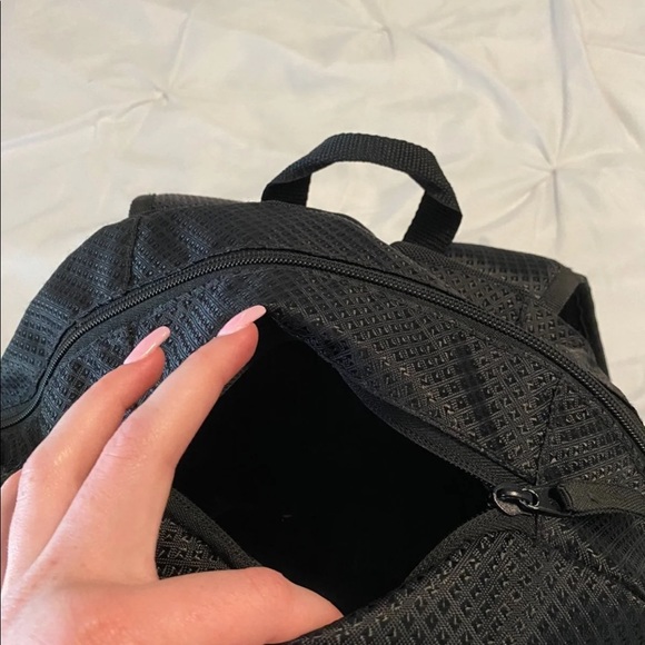 Puma backpack - Picture 4 of 4